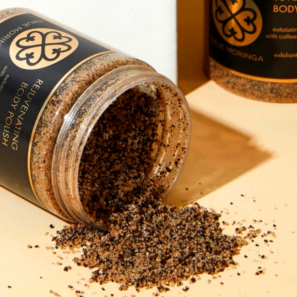 True Moringa rejuvenating body polish